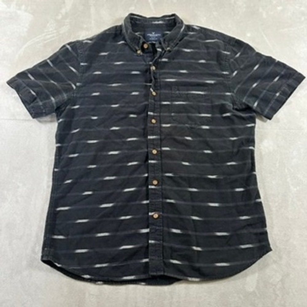 American Eagle Button Down Shirt Mens Medium Black Ikat Stripe Short Sleeve
